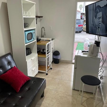 Beautiful Mobile Home In Hallandale Beach Buitenkant foto